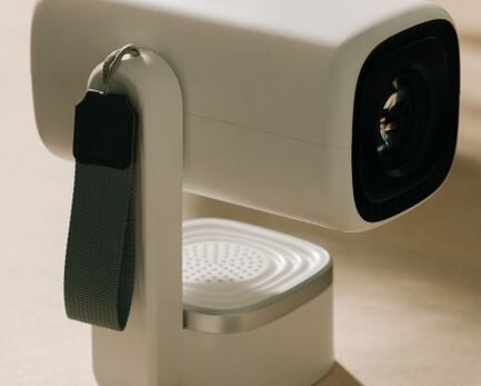 Mini portable smartphone projector for movie nights
