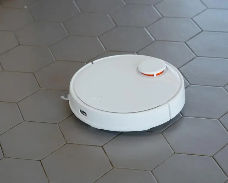 roborock Robot Vacuum Mop with LiDAR