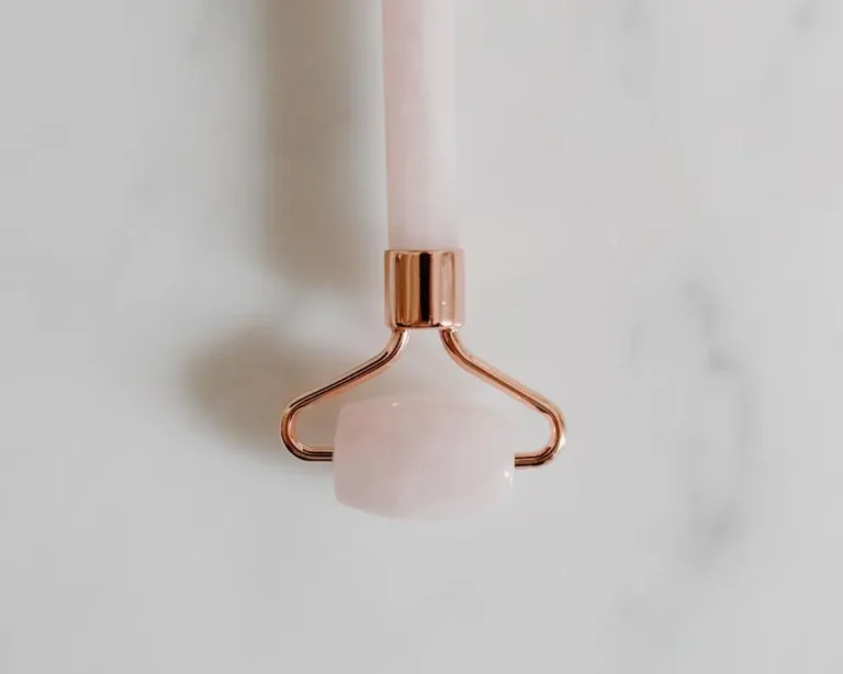 Ted Light Facial Tool