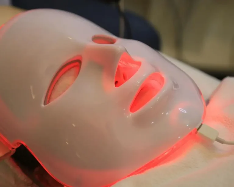Red Light Therapy Mask for Face & Neck
